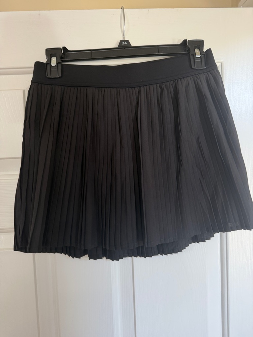 Women's Black Pleated Mini Skort with Elastic Waistband